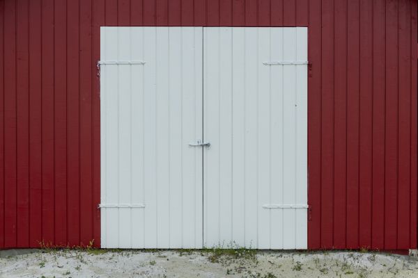 Pole Barn Siding Installation in San Diego